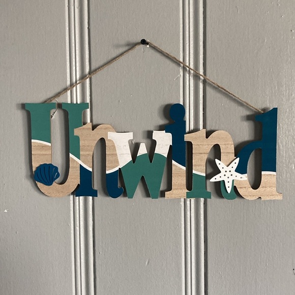 NWT Coastal Wooden UNWIND Decoration Sign w/ Shell 🐚 & Starfish - Picture 12 of 17
